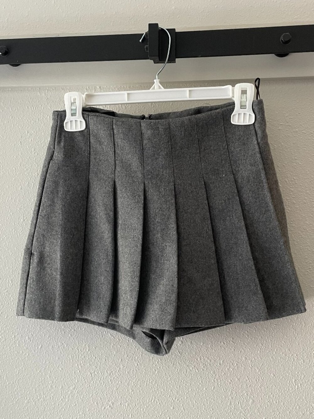 NWOT Mango Grey Pleated Wool-Blend Skort